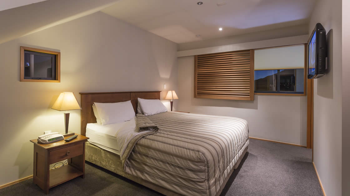 Garden Court Suites & Apartments