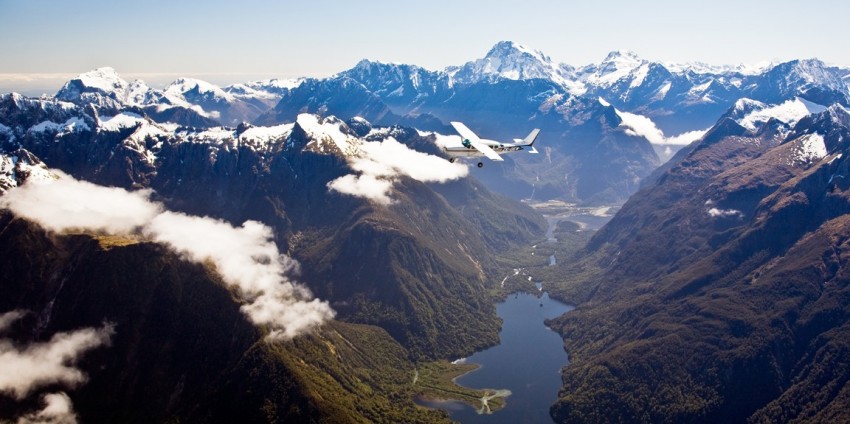 Milford Sound Overflight