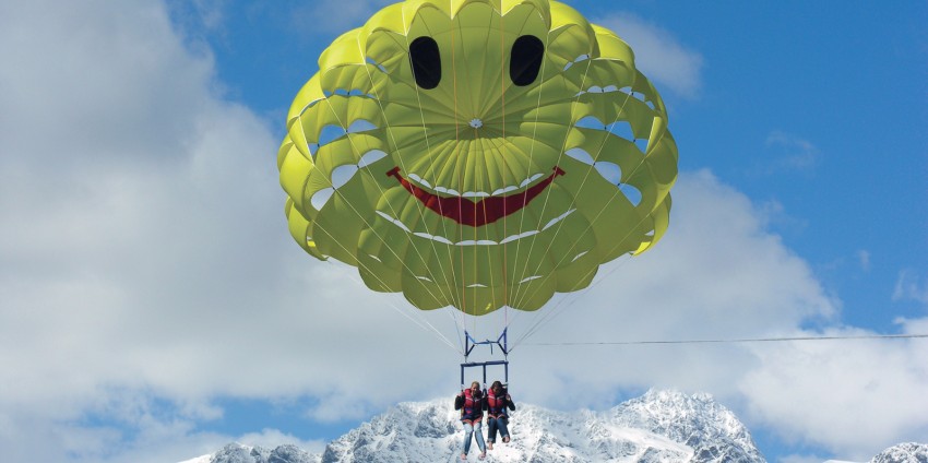 Parasailing - Paraflights NZ