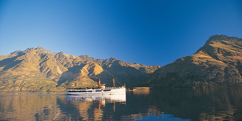Walter Peak Evening Dining & Lake Cruise